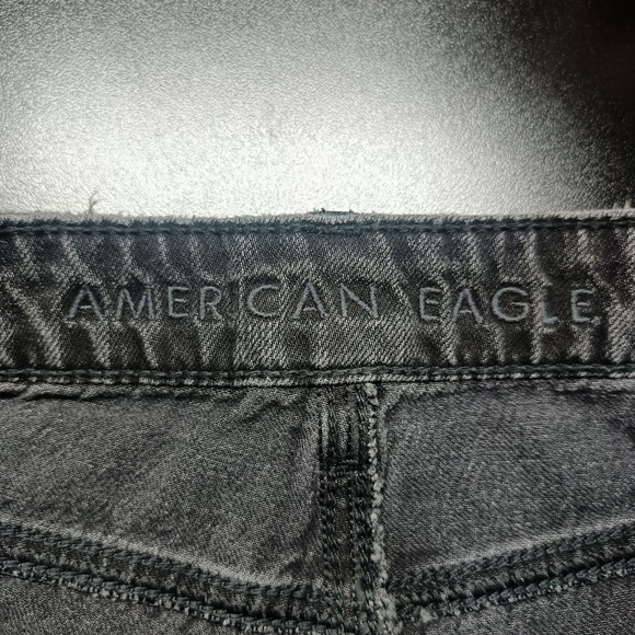 American Eagle Women's Size 4 Distressed Black/Gray Cut Off Stretch Jean Shorts - Picture 3 of 7